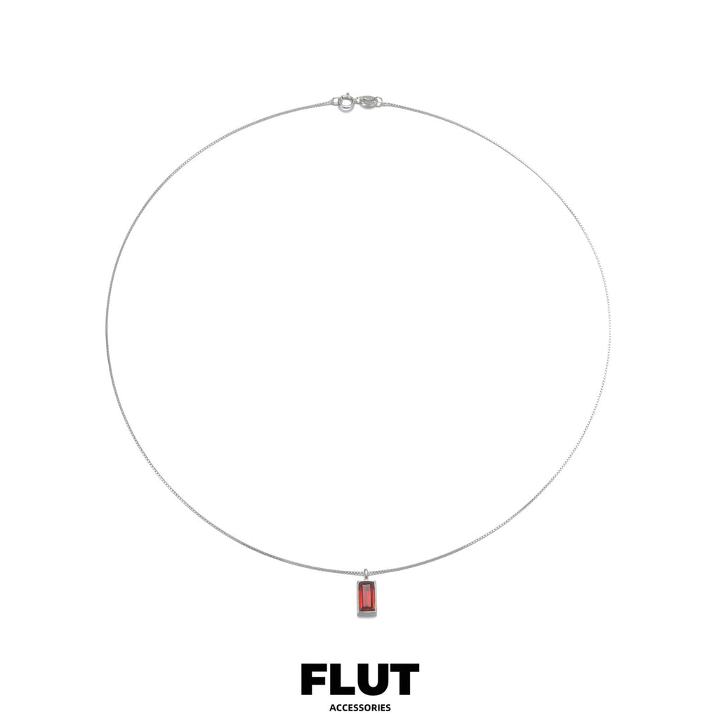 FLUT Square Garnet Pendant Necklace in 925 Sterling Silver 19P