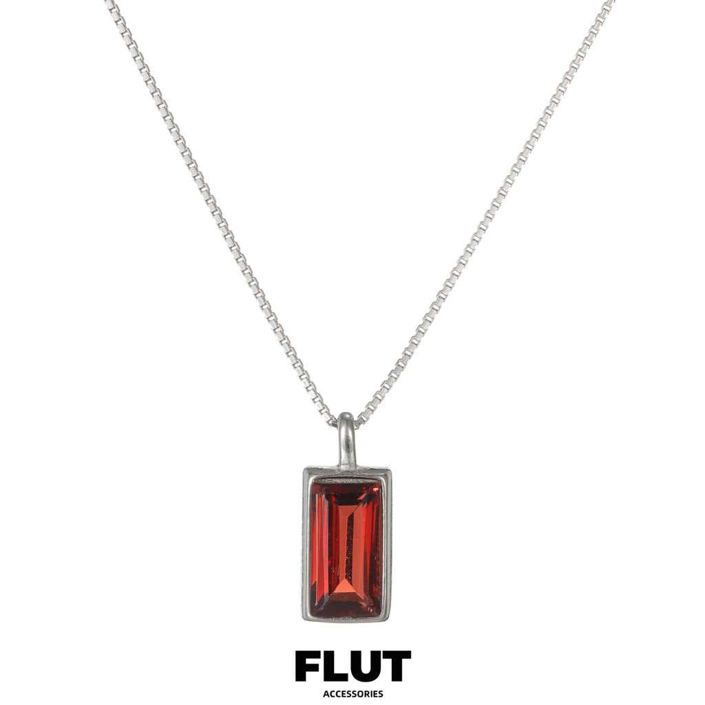 FLUT Square Garnet Pendant Necklace in 925 Sterling Silver 19P