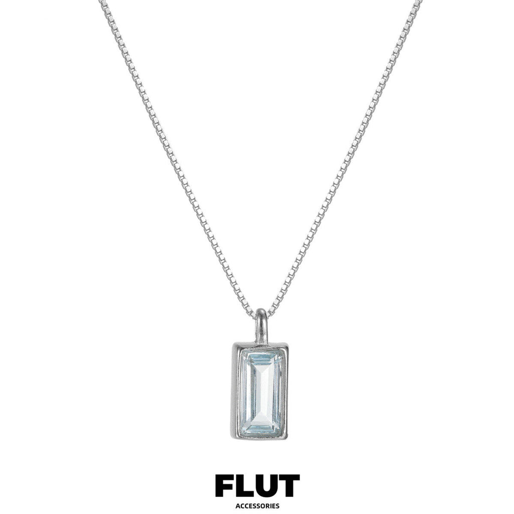 FLUT Square Topaz Pendant Necklace in 925 Sterling Silver 650