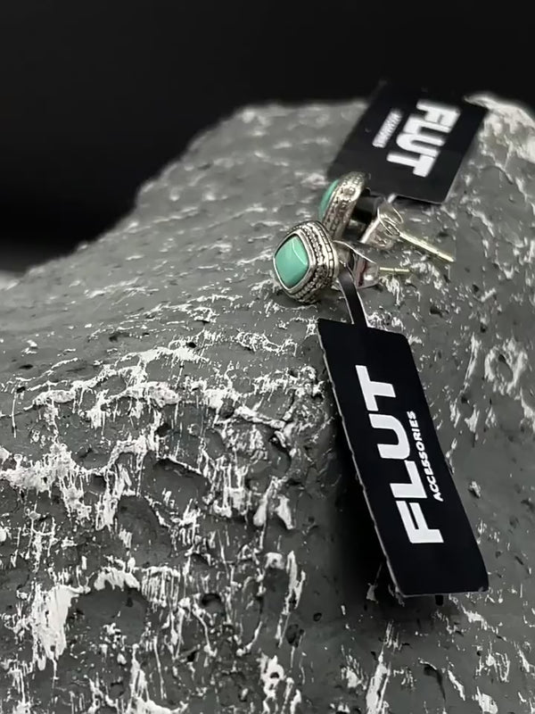 FLUT Turquoise Stud Earrings in Sterling Silver e002